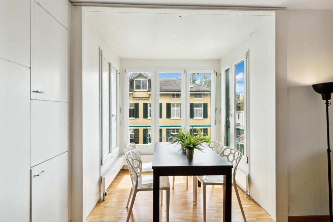 Spacious Central Apartments Hoting Zurich Bagian luar foto