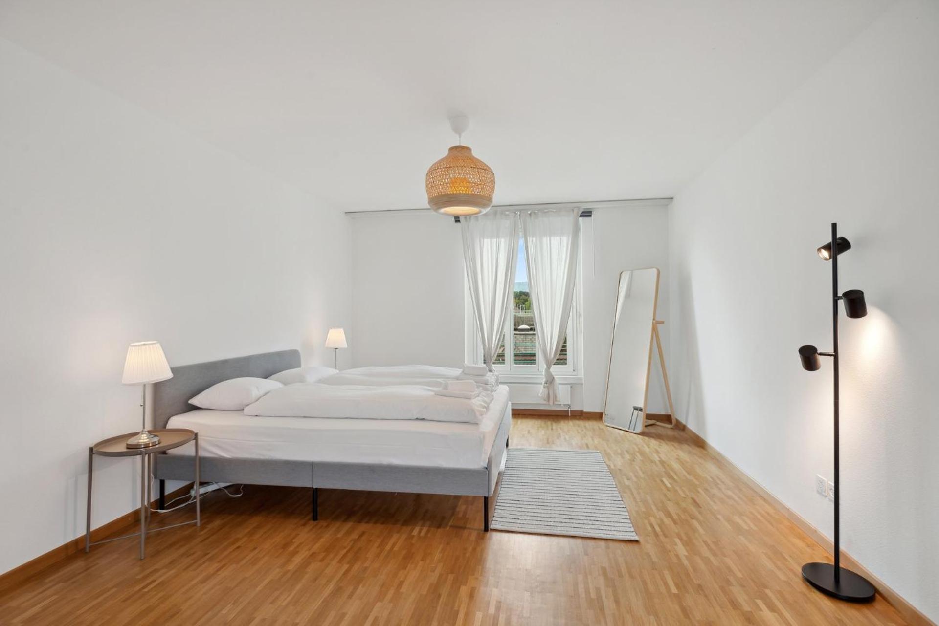 Spacious Central Apartments Hoting Zurich Bagian luar foto