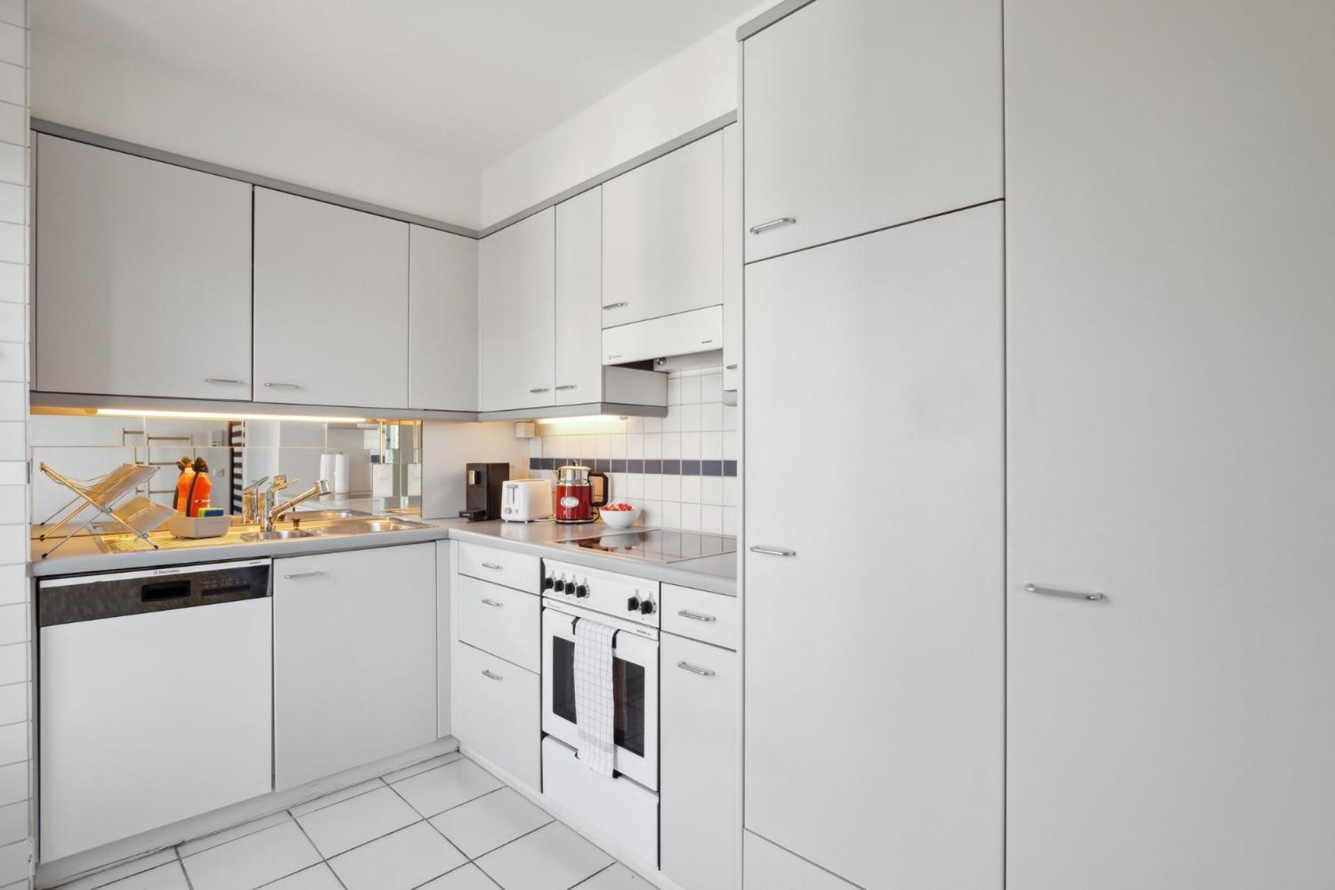 Spacious Central Apartments Hoting Zurich Bagian luar foto