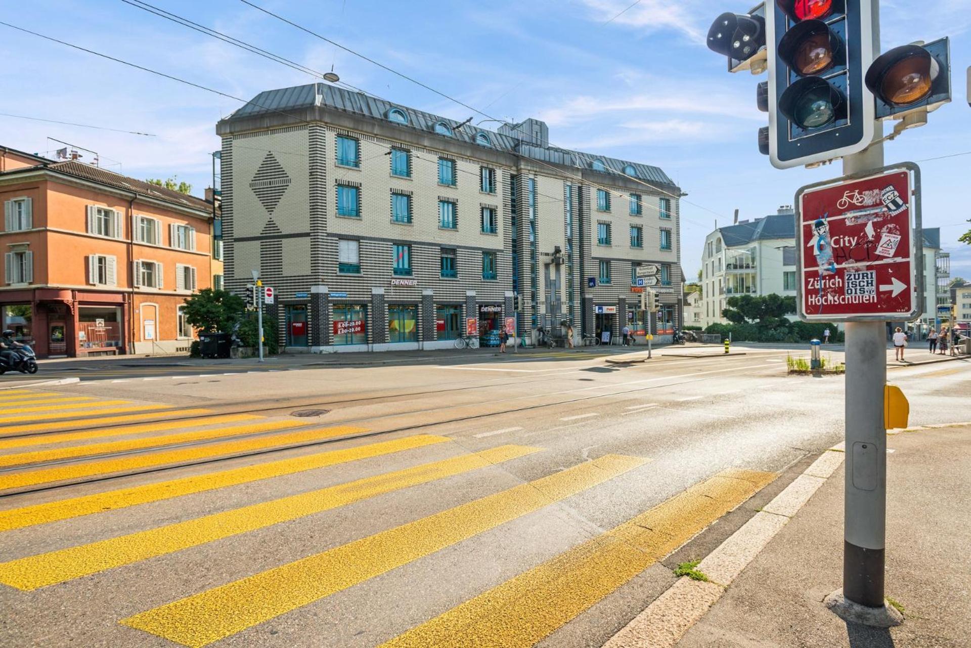 Spacious Central Apartments Hoting Zurich Bagian luar foto