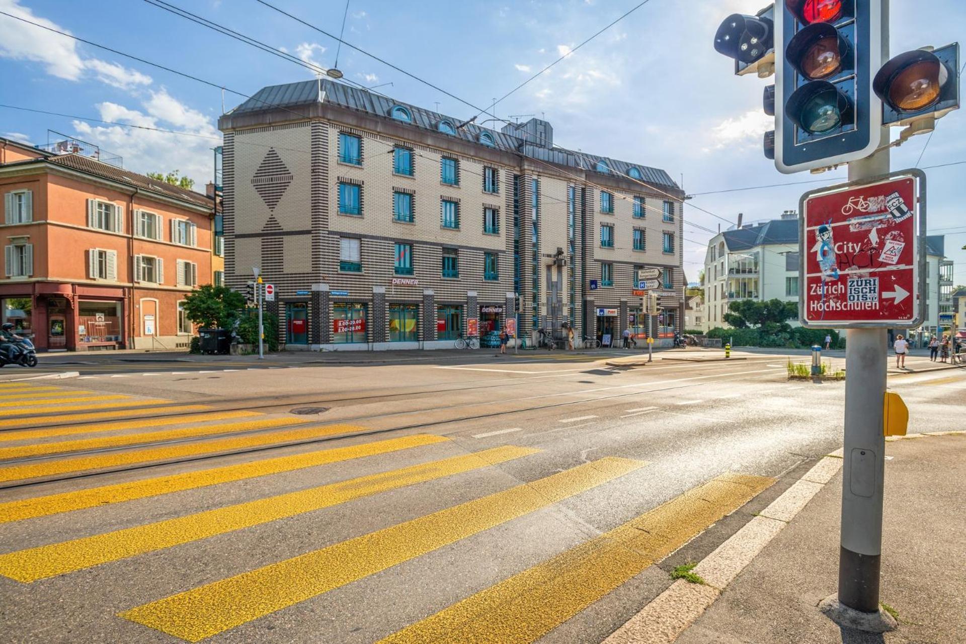 Spacious Central Apartments Hoting Zurich Bagian luar foto